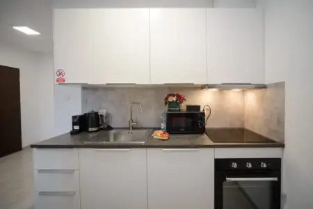 55460662 7f36 405c bea9 bbebc3cbaaf7