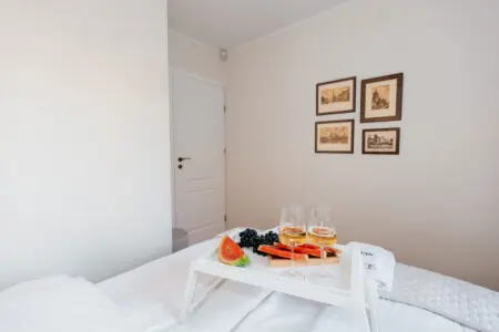 5bb55281 2702 439f a55c 72fb17f93754