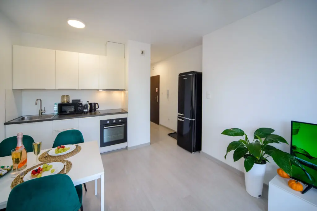 63156bba 2368 42a6 8df7 2629c0ffc67b