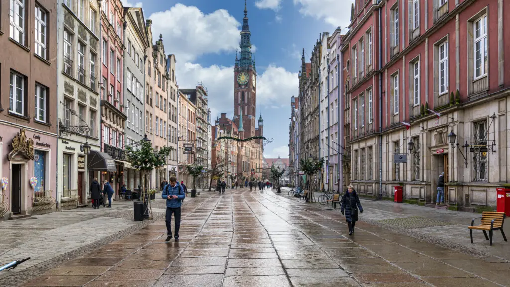 63df0e20 cf5d 4805 a8a8 430d958dc863