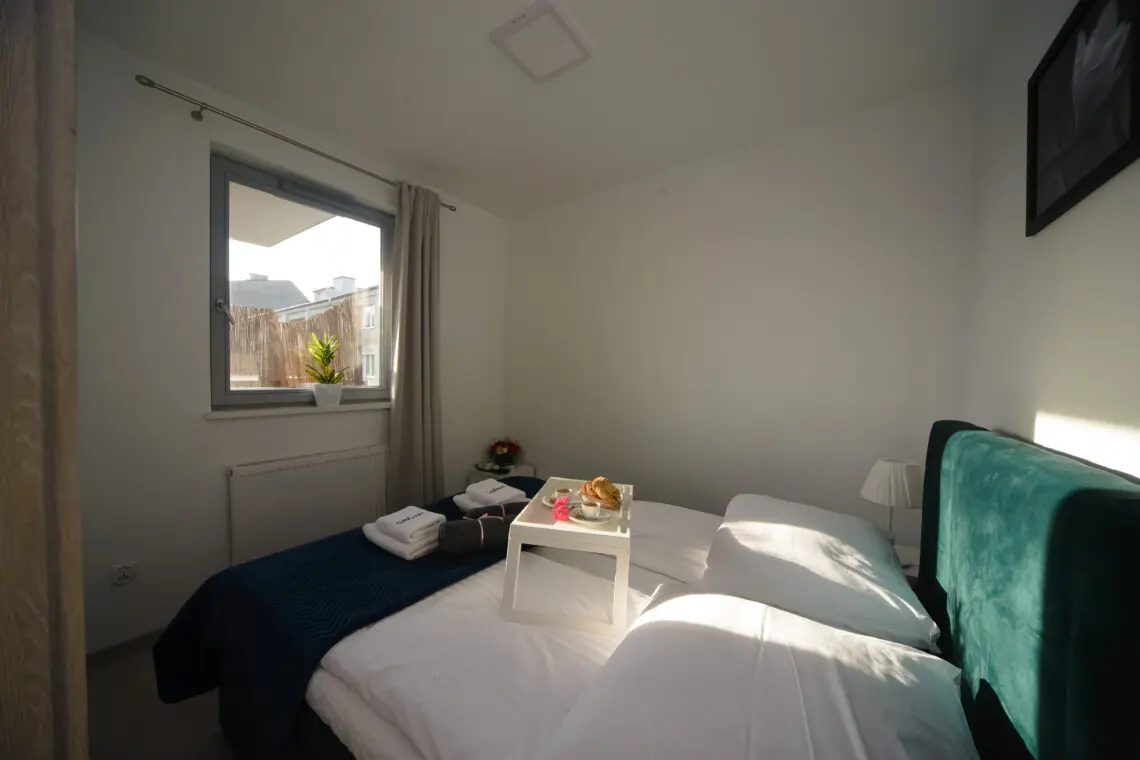 6ca166fd 1b7f 48de b35c a8d6c0070735