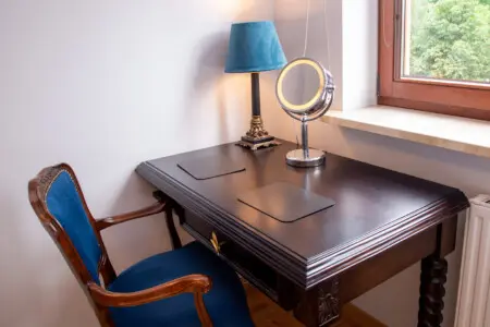 6e402840 ec7f 4ac5 8d15 d56ab7b5b169