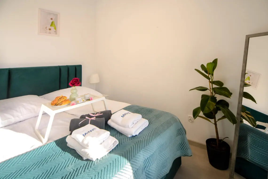 774f89a5 aee1 4474 ada7 be301cfd05d4