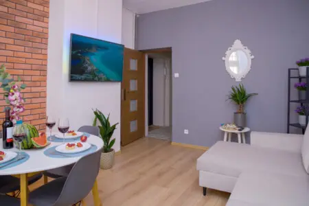 81f21026 997c 4565 b402 87bd6db5785b