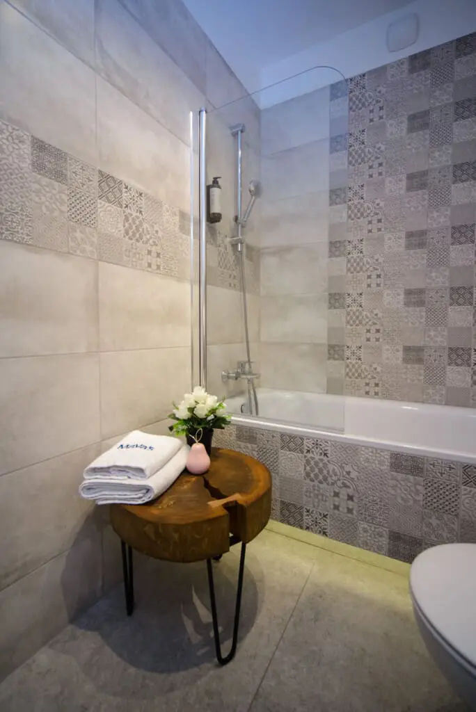 8237a8ba e86e 4996 be94 0df31a4fb7ca