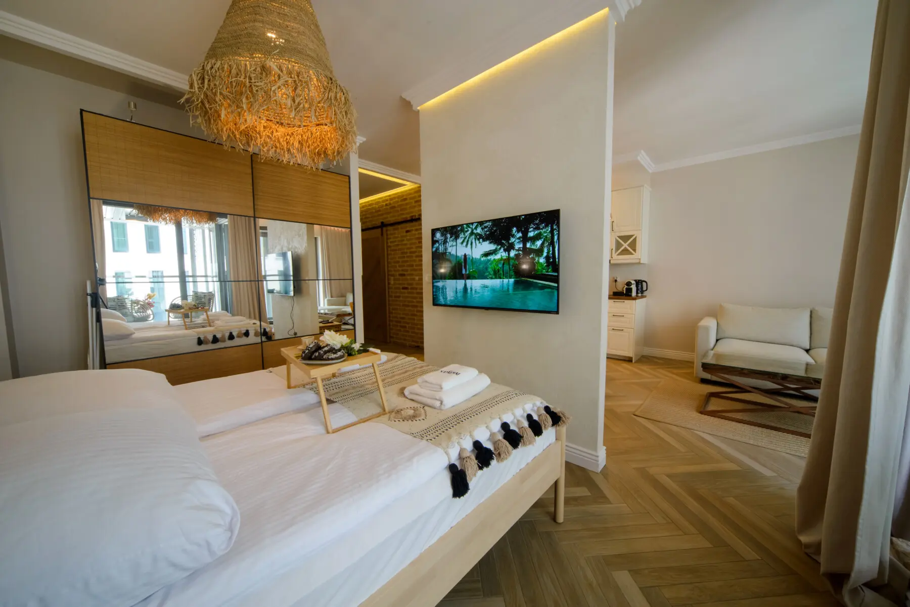 86d3d6b3 9d0d 4142 b9aa 02e500554e86