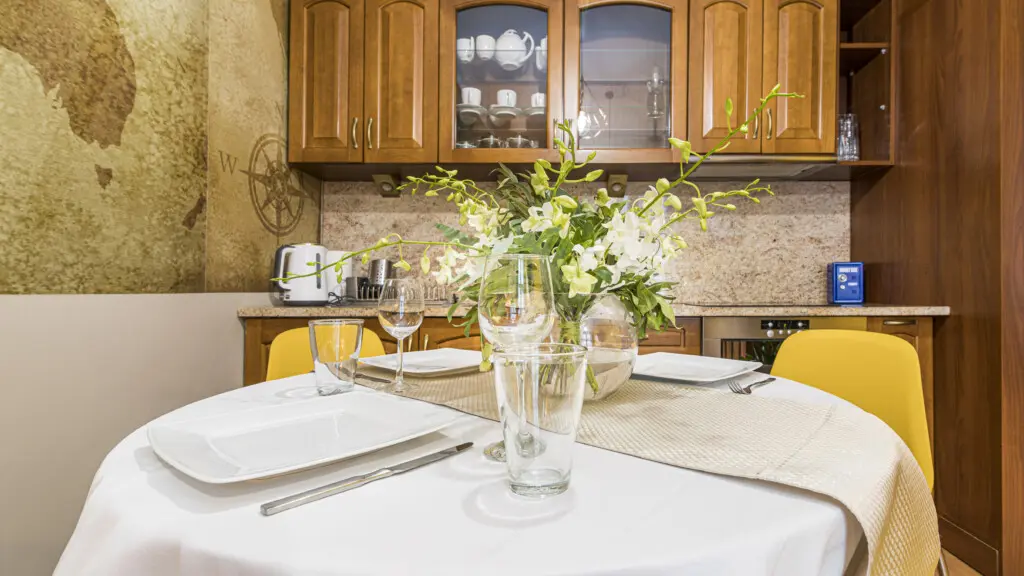 8cb37dd3 9402 4810 9167 0cb1f68c156b