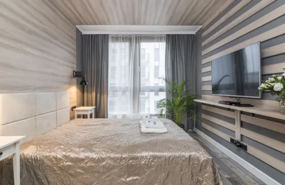 9d286165 edc5 4973 85f8 11d39f94971b