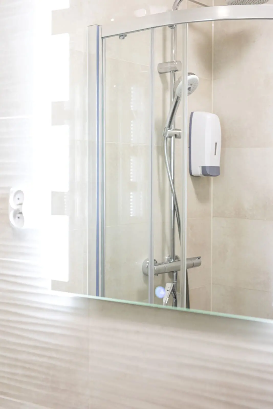 9e4f6665 759f 4196 a92c bc86860a1914