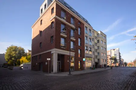 a037de8f acee 4d9a a83b c7a0c824c189