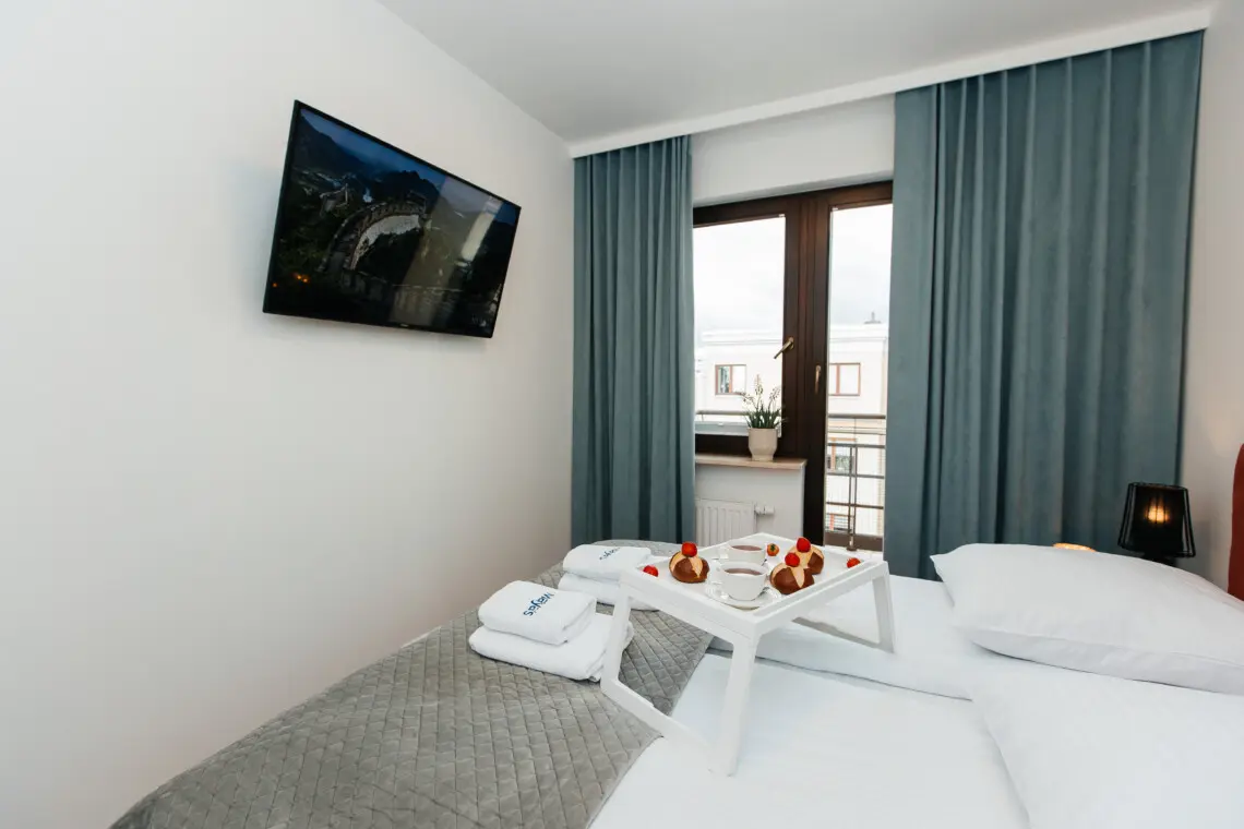 a505c7f6 1105 4e36 a43a b6857c434a33