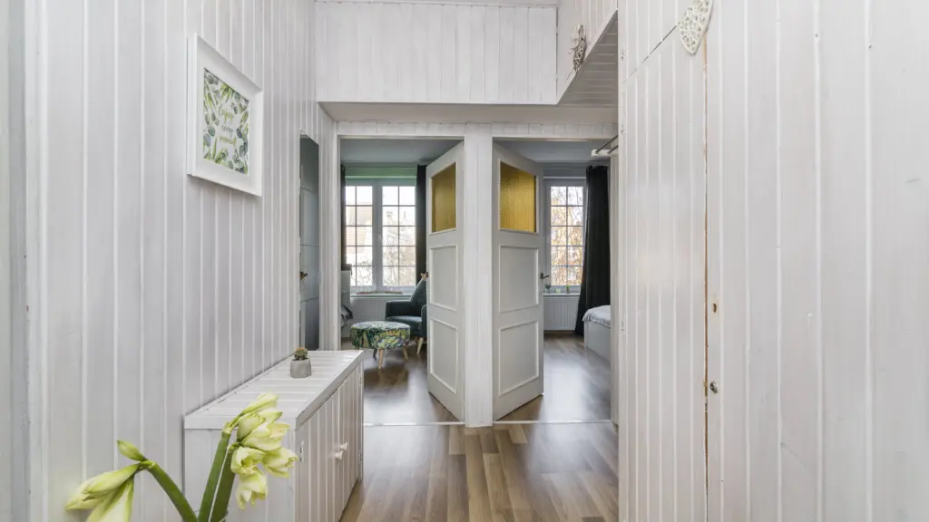 a69ee7cf 04bb 484c b1f4 ab51e7e266e3