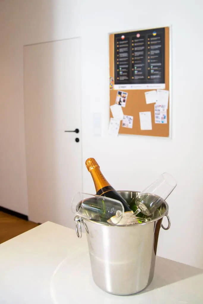 a7e49838 fe86 4b3b 9153 249f21f7855d