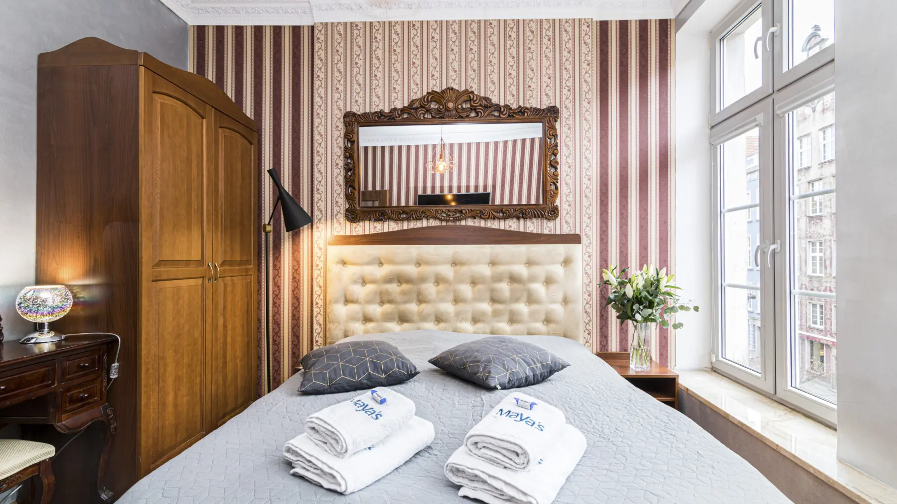 b2423d2b f916 4749 a0a2 91bdaf2ea30b