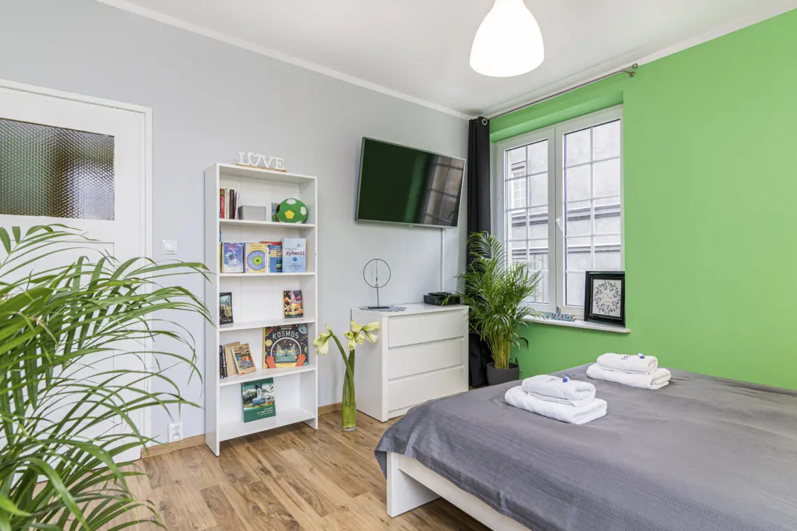 b8f980f7 10da 407e bbac 065b82aa468c