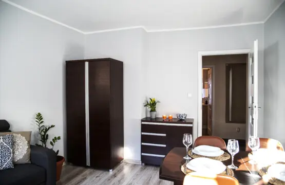 ce9d8a79 1e56 4b02 93a6 93e513aca3c9