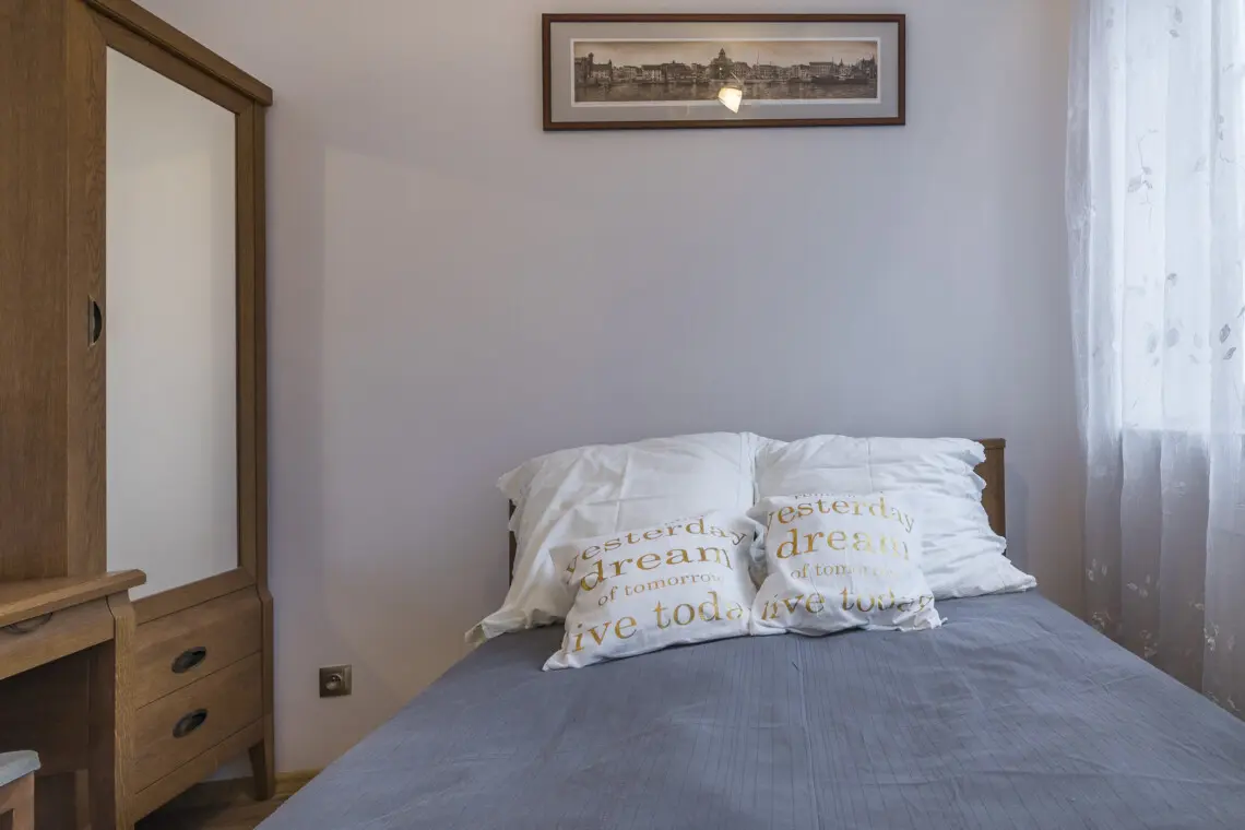 d4dd0043 b527 461a 80d3 fbc6fb7ff73f