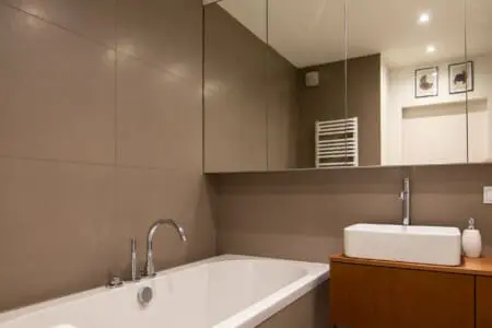 db4c65b9 0ae8 4641 a8b2 18c70611104d