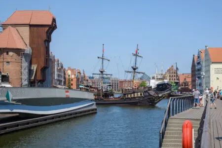 dca1c941 faea 4d0c b5c9 1e402ea8720f