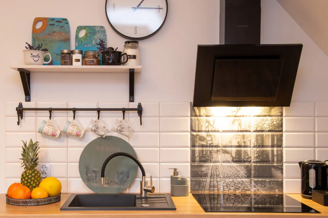 e472aee3 1e26 4464 9fde f8161b677a8e