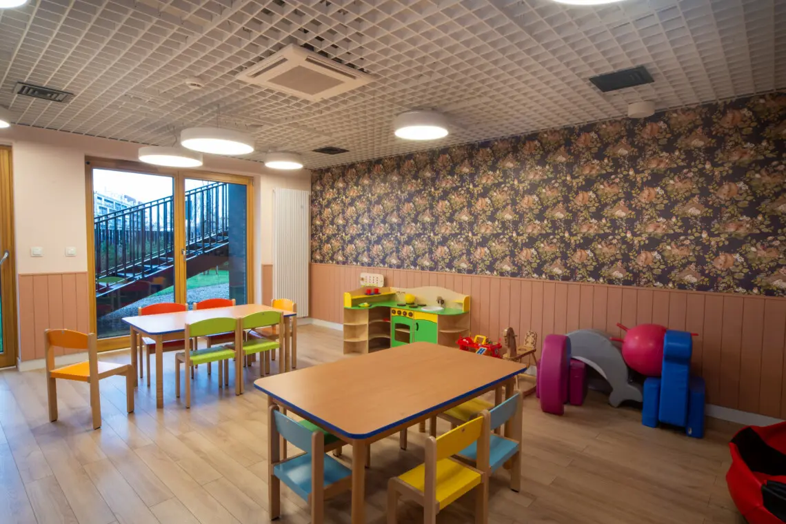 e9837980 e0ff 4a0b 8427 4fa904749cde