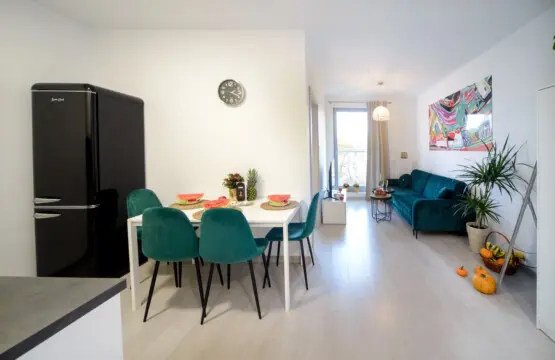 e9d57433 9277 4cb8 9e70 42a74a8cdb5e