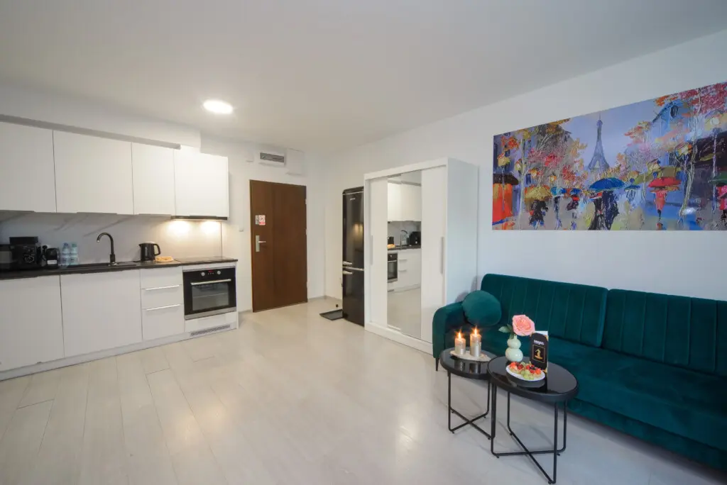 f2a6c876 4c25 4485 b23a 0c68393139be