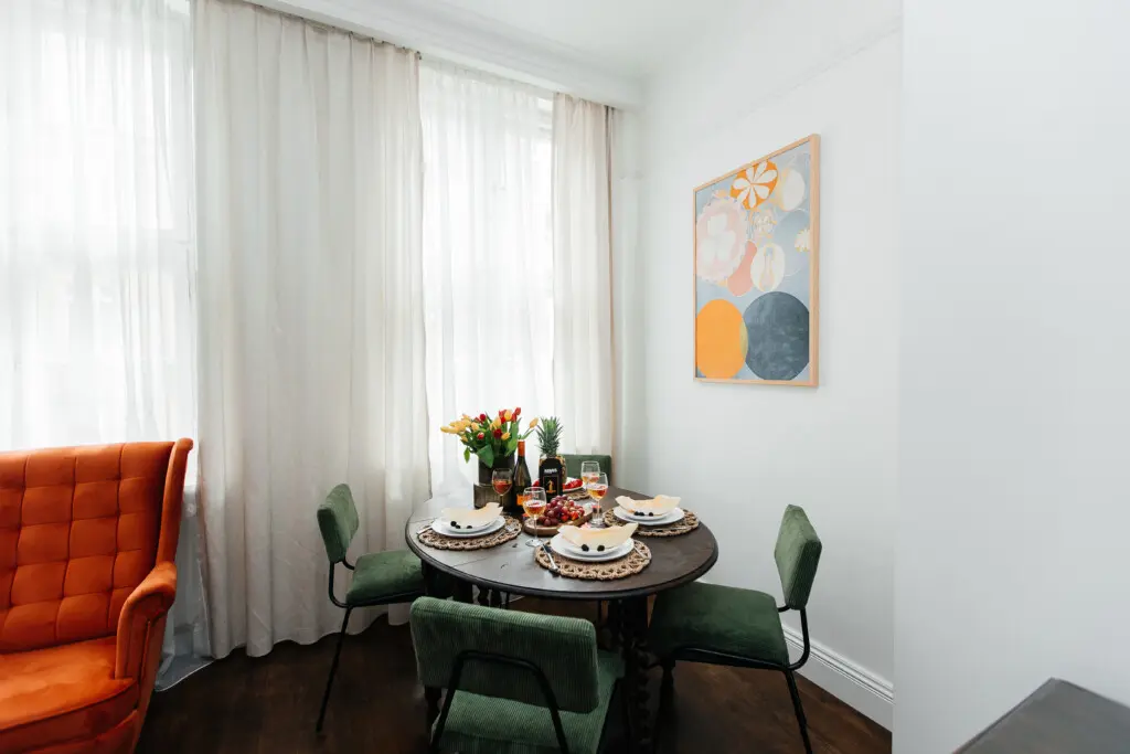 f36ed83a b665 499e b6b9 17fcb3b8c440