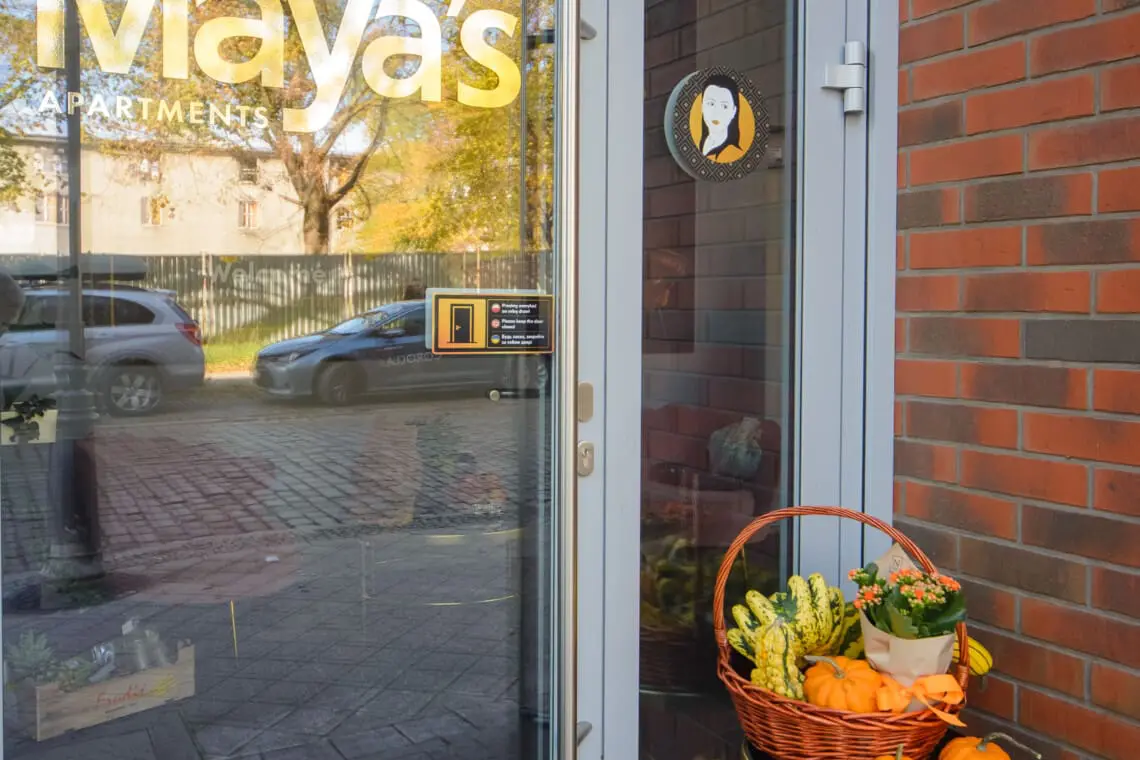 f439a03a a0aa 4212 8ec3 92659d44cbe4