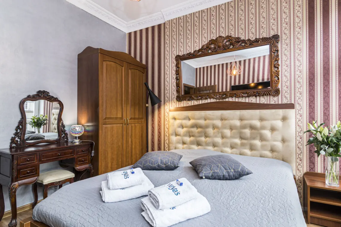 f537c43f 28c6 4f55 ba0f e67ac29b234d