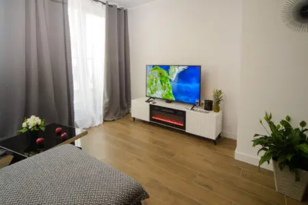 f6a4c803 1811 4614 ae76 b4fc081d90ef