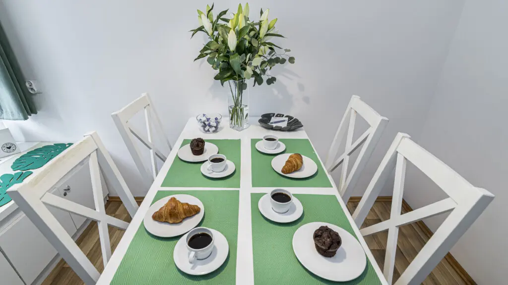 f6d80ac7 3b35 42d4 912f 4f0dcd0d1496