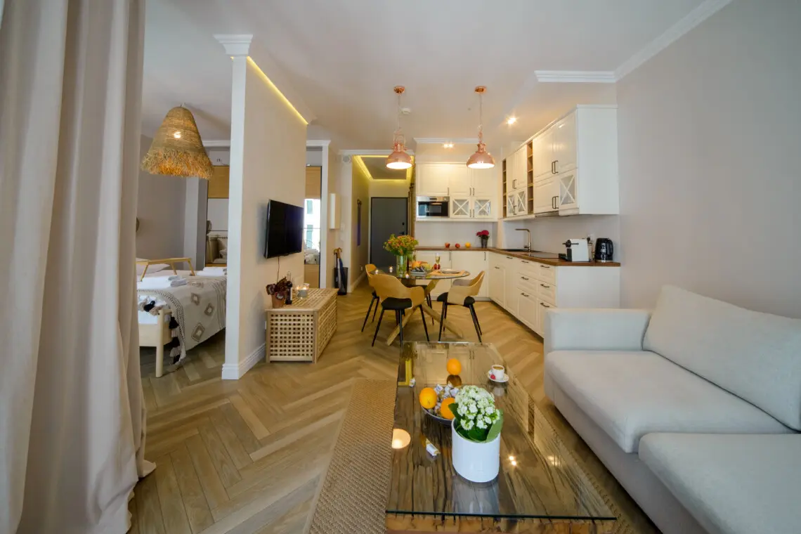 fe1d6f76 bce3 4995 988e e23182196da3