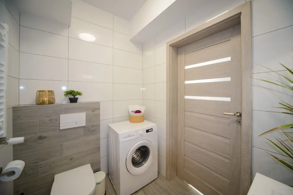 ffaa24f4 f9b6 4a53 9130 883fcdacf71d